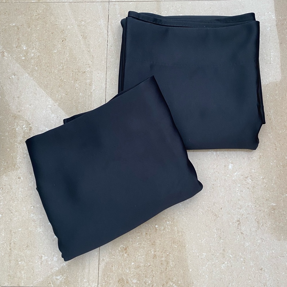 Black out curtain panel set (2 pieces) sateen finish